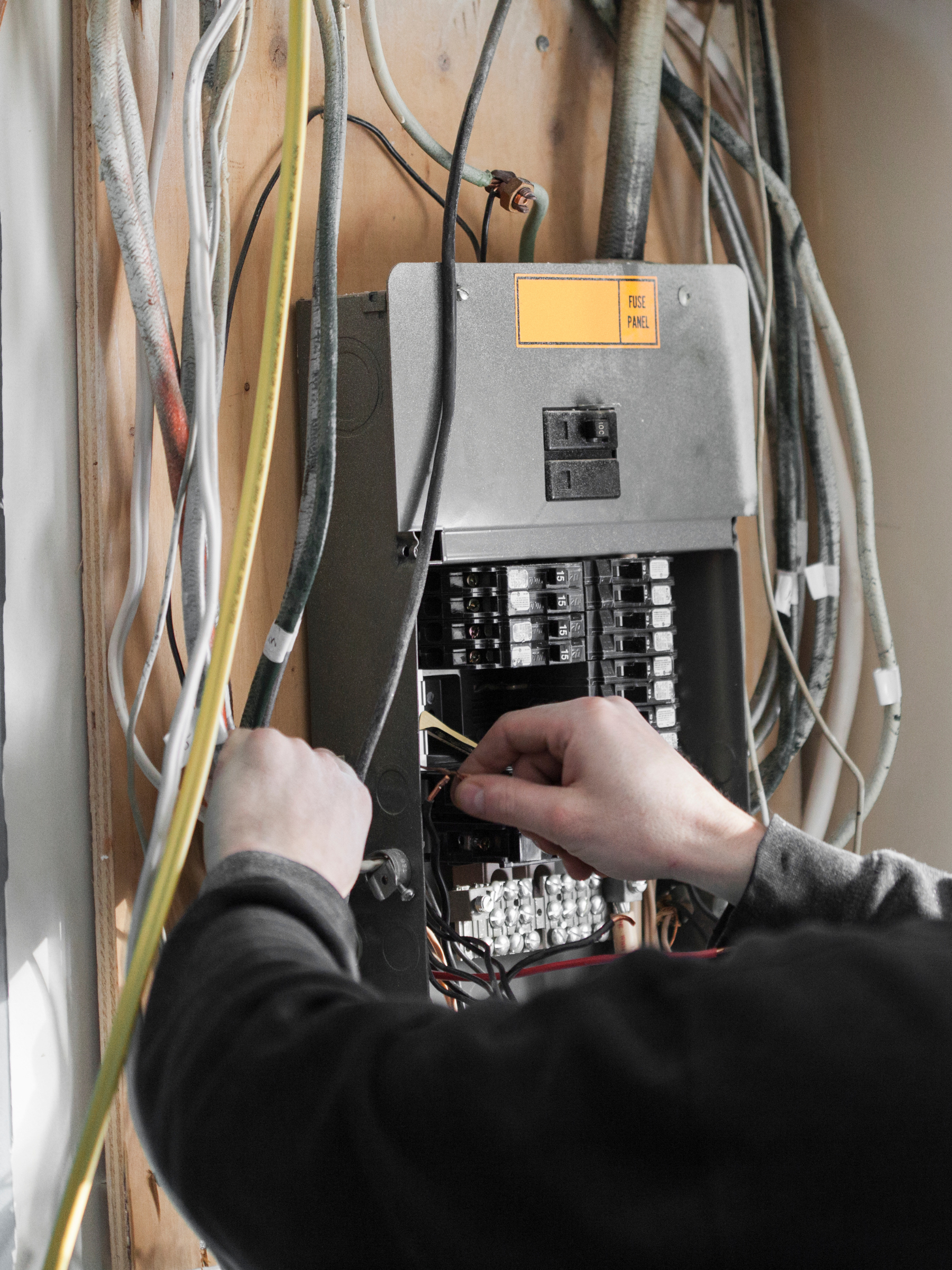 AMM Electrical Solutions doing a residential electrical service call